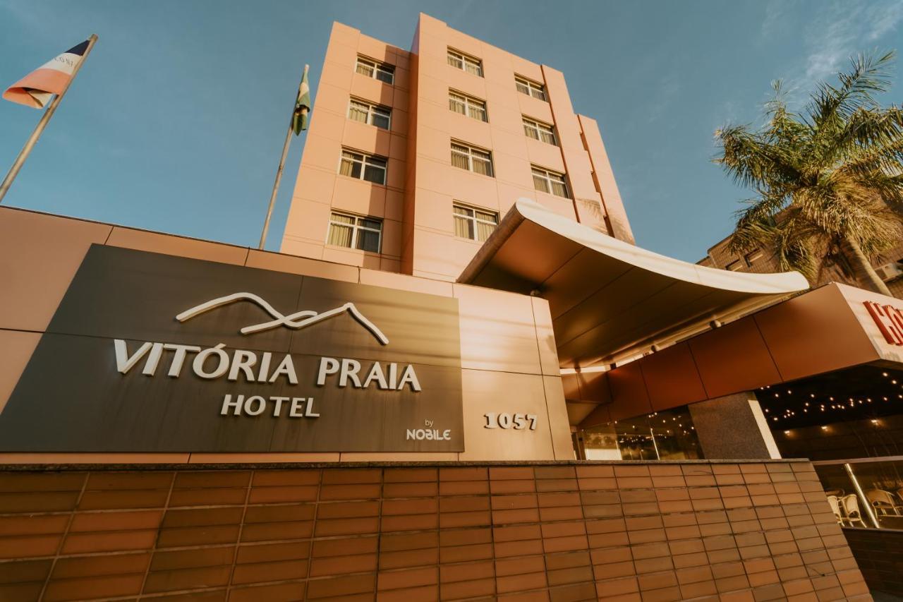 Vitoria Praia Hotel Buitenkant foto