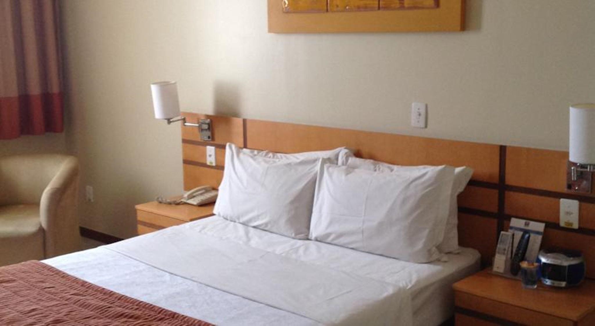 Vitoria Praia Hotel Buitenkant foto