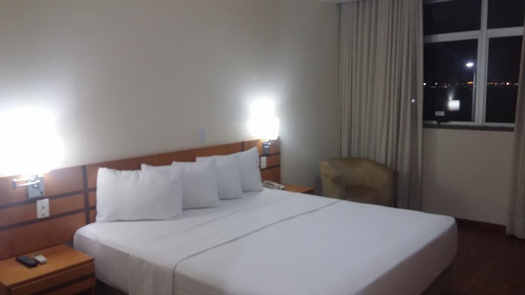Vitoria Praia Hotel Buitenkant foto